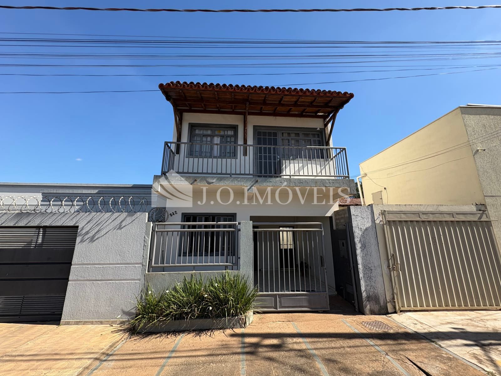 Casa - Santa Eugênia